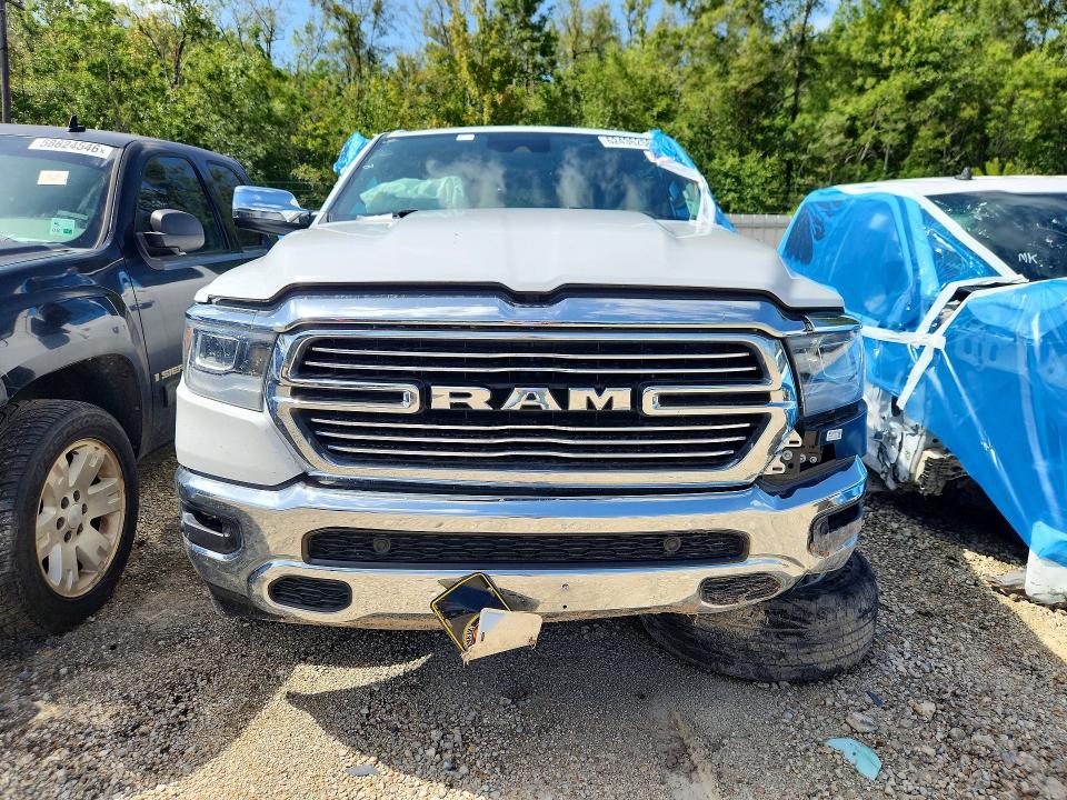 Photo 5 from auction – 2024 RAM 1500 with VIN 1C6RREJT5RN210023