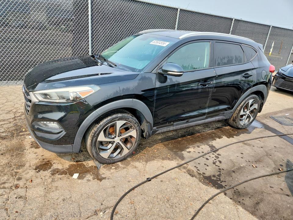 HYUNDAI TUCSON 2016 с VIN KM8J3CA28GU236262 - Фото с аукциона