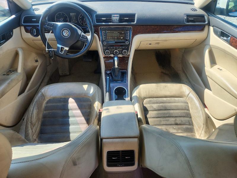 Photo 8 from auction – 2013 VOLKSWAGEN PASSAT with VIN 1VWCN7A3XDC075774