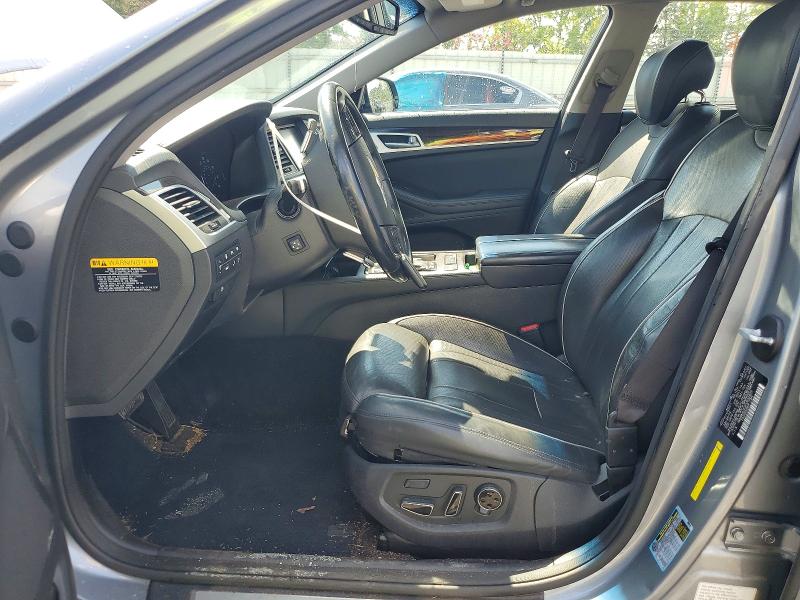 Photo 7 from auction – 2015 HYUNDAI GENESIS with VIN KMHGN4JE3FU032939