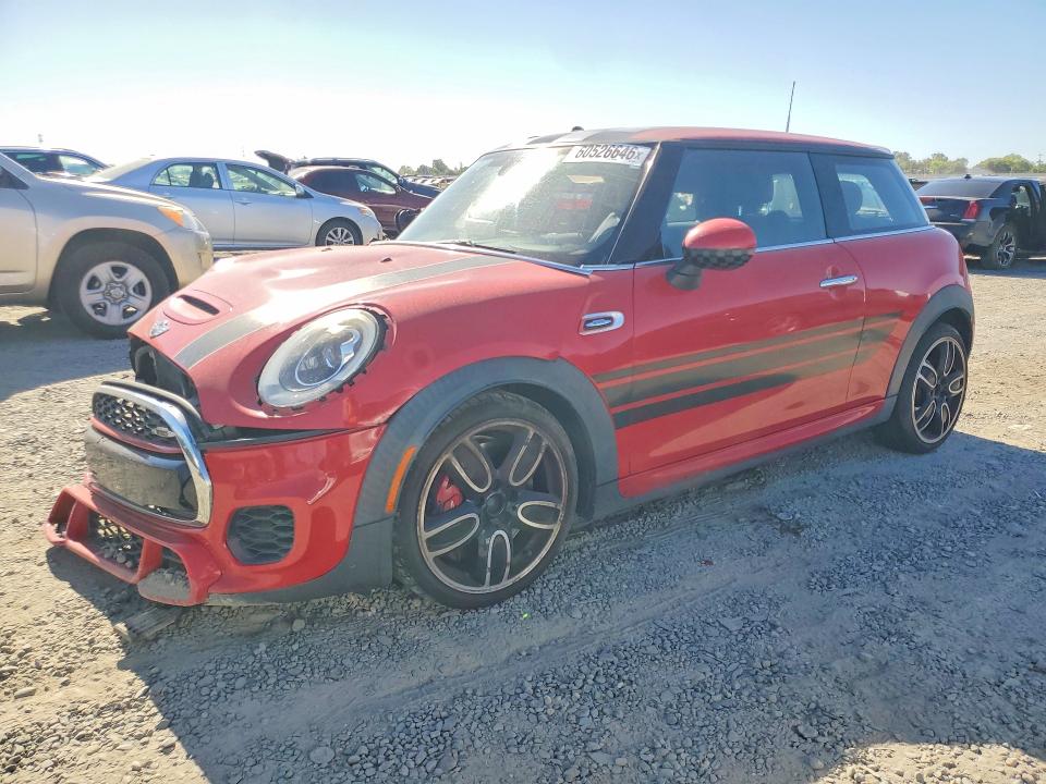 MINI COOPER 2016 with VIN WMWXM9C50GT996890 - Photo from auction