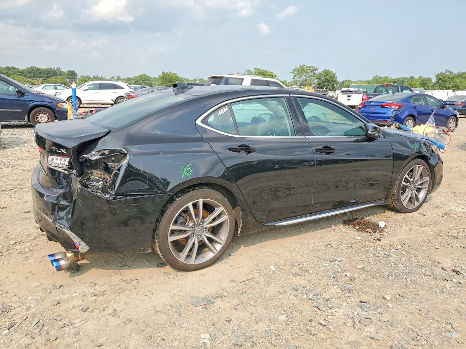 Photo 3 from auction – 2019 ACURA TLX with VIN 19UUB2F49KA010168