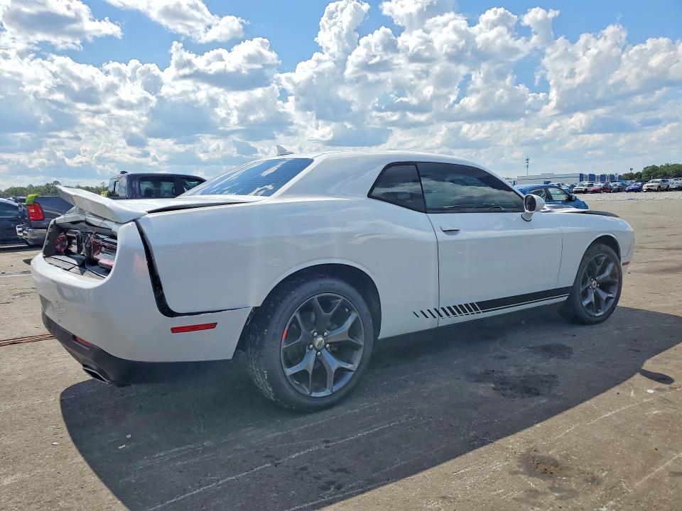 Photo 3 from auction – 2019 DODGE CHALLENGER with VIN 2C3CDZAG4KH746729