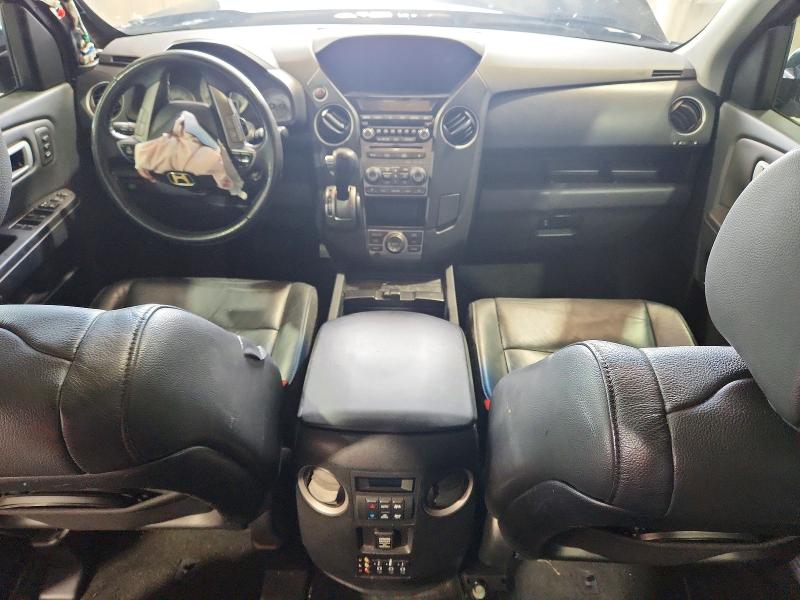 Photo 8 from auction – 2015 HONDA PILOT with VIN 5FNYF3H96FB012332
