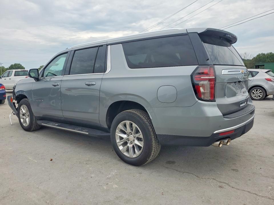 Photo 2 from auction – 2023 CHEVROLET SUBURBAN with VIN 1GNSCFKD4PR300379