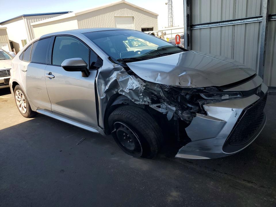 Photo 4 from auction – 2020 TOYOTA COROLLA with VIN JTDEPRAE4LJ032397