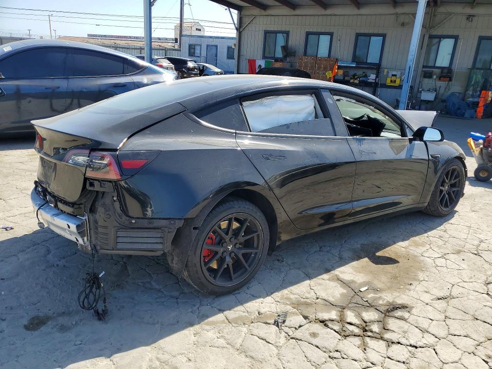 Photo 3 from auction – 2021 TESLA MODEL 3 with VIN 5YJ3E1EA1MF092281