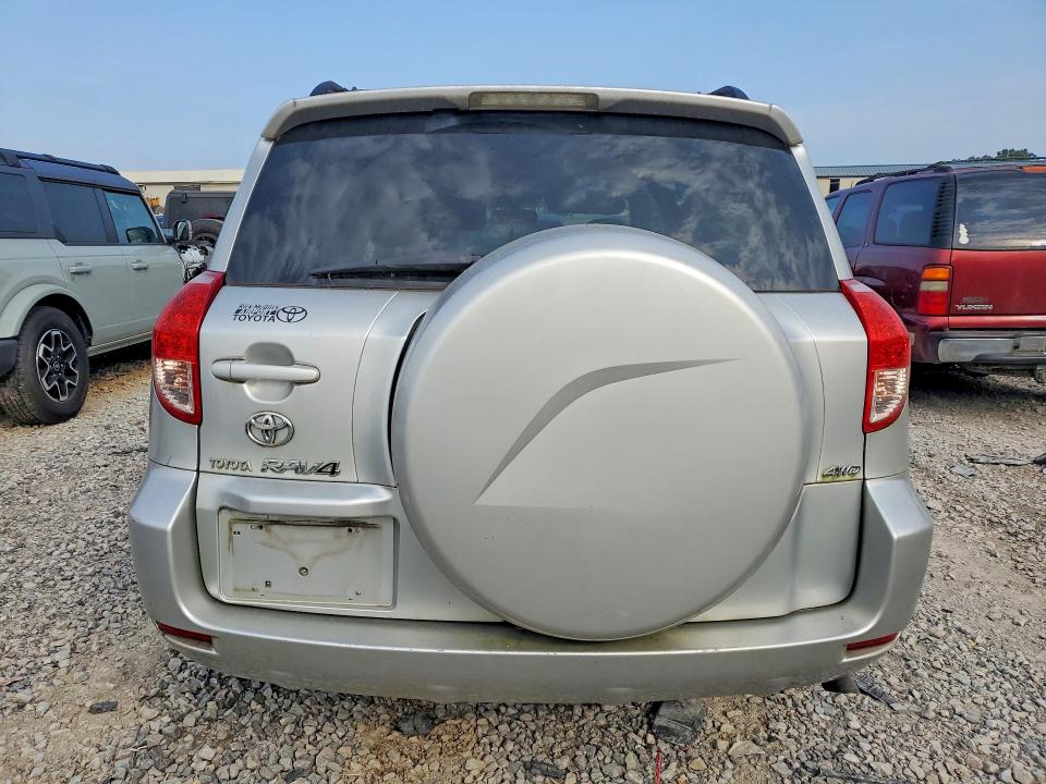 Photo 6 from auction – 2007 TOYOTA RAV4 with VIN JTMBK31V276017162