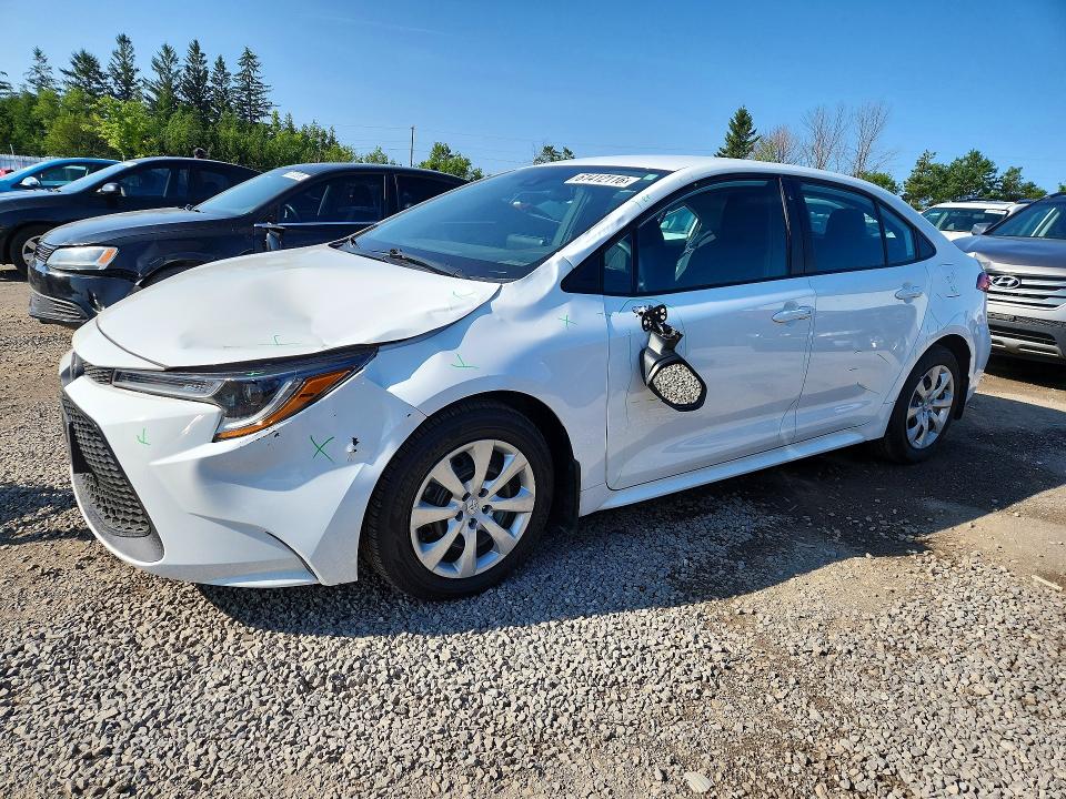 TOYOTA COROLLA 2022 with VIN 5YFBPMBE4NP333500 - Photo from auction