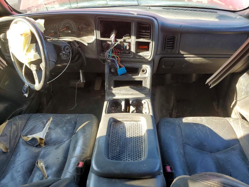 Photo 8 from auction – 2004 CHEVROLET AVALANCHE with VIN 3GNEK12T44G331055