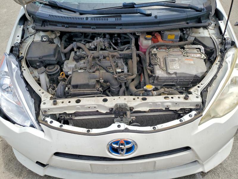 Photo 12 from auction – 2014 TOYOTA PRIUS C with VIN JTDKDTB39E1075335