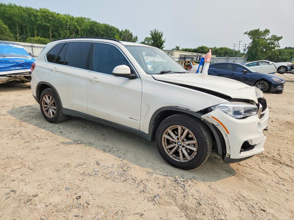 Photo 4 from auction – 2015 BMW X5 with VIN 5UXKR0C52F0K66715