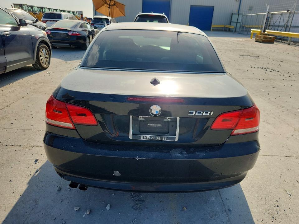 Photo 6 from auction – 2007 BMW 328 with VIN WBAWL13587PX14648