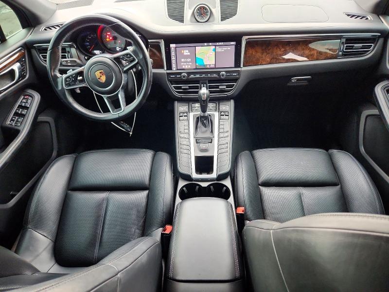Photo 8 from auction – 2020 PORSCHE MACAN with VIN WP1AB2A51LLB33128
