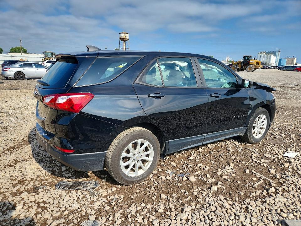 Photo 3 from auction – 2020 CHEVROLET EQUINOX with VIN 2GNAXHEV2L6129590