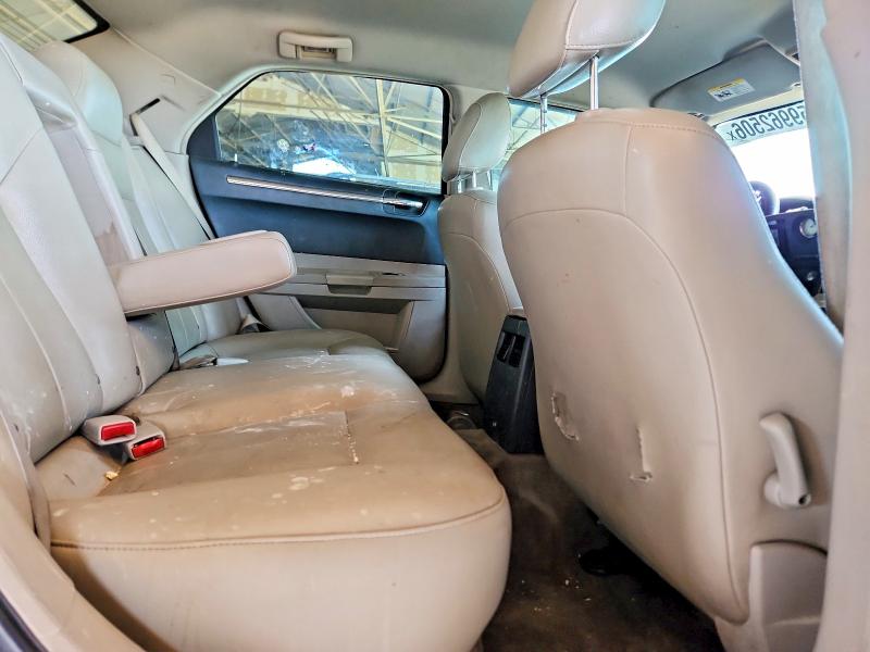 Photo 10 from auction – 2006 CHRYSLER 300 with VIN 2C3LK53G36H367769