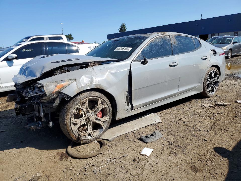 KIA STINGER 2019 z numerem VIN KNAE55LC0K6043292 - Zdjęcie z aukcji