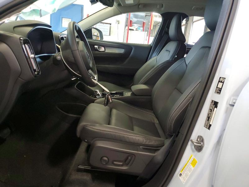 Photo 7 from auction – 2026 VOLVO XC40 with VIN YV4L12UC8T2785805