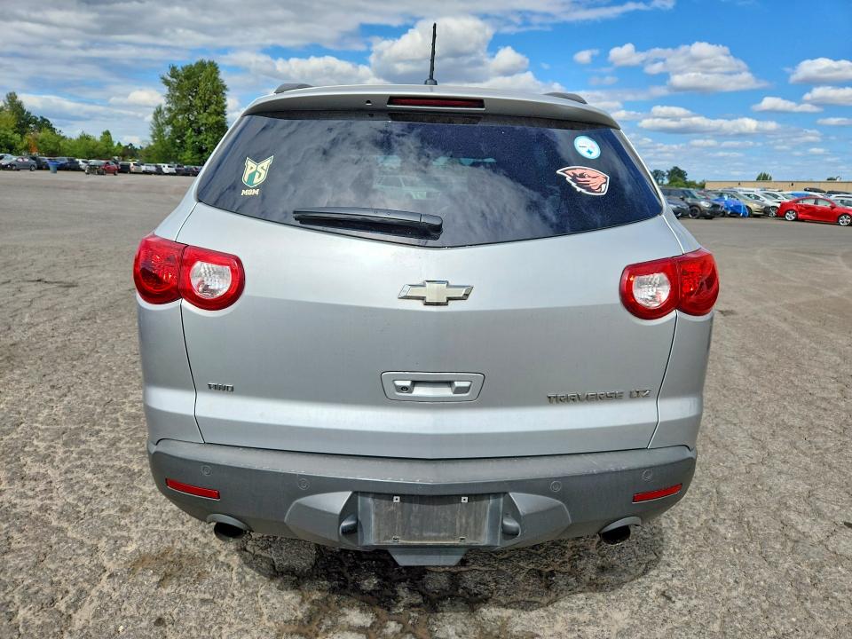 Photo 6 from auction – 2012 CHEVROLET TRAVERSE with VIN 1GNKVLED1CJ135324