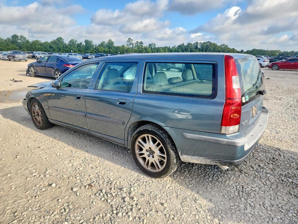 Photo 2 from auction – 2004 VOLVO V70 with VIN YV1SW59V942443805