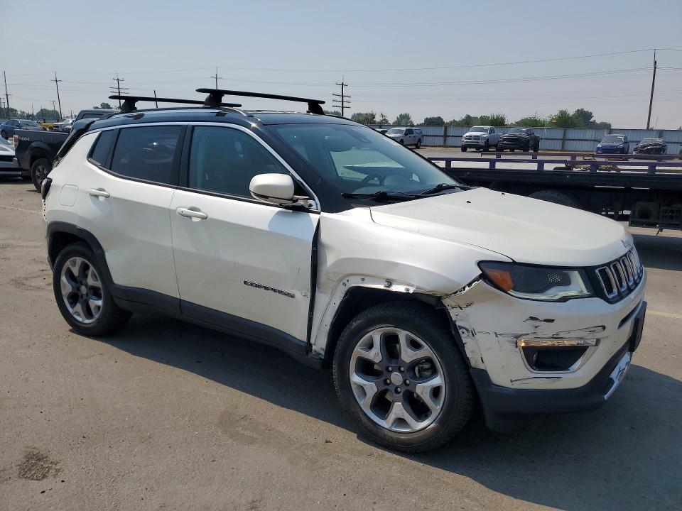 Photo 4 from auction – 2018 JEEP COMPASS with VIN 3C4NJDCB1JT258863