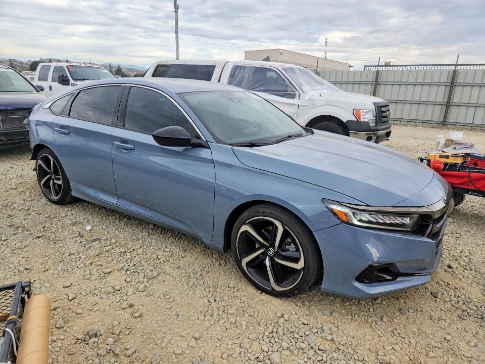 Photo 4 from auction – 2022 HONDA ACCORD with VIN 1HGCV3F29NA014264