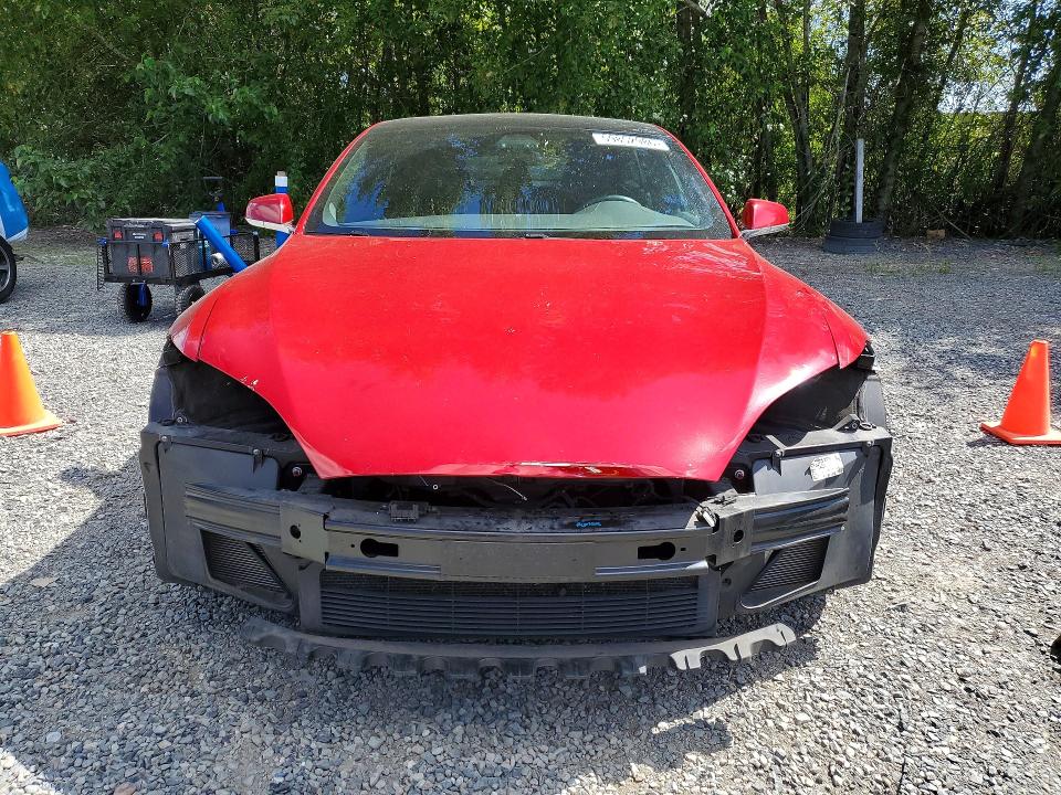 Photo 5 from auction – 2018 TESLA MODEL S with VIN 5YJSA1E29JF240012