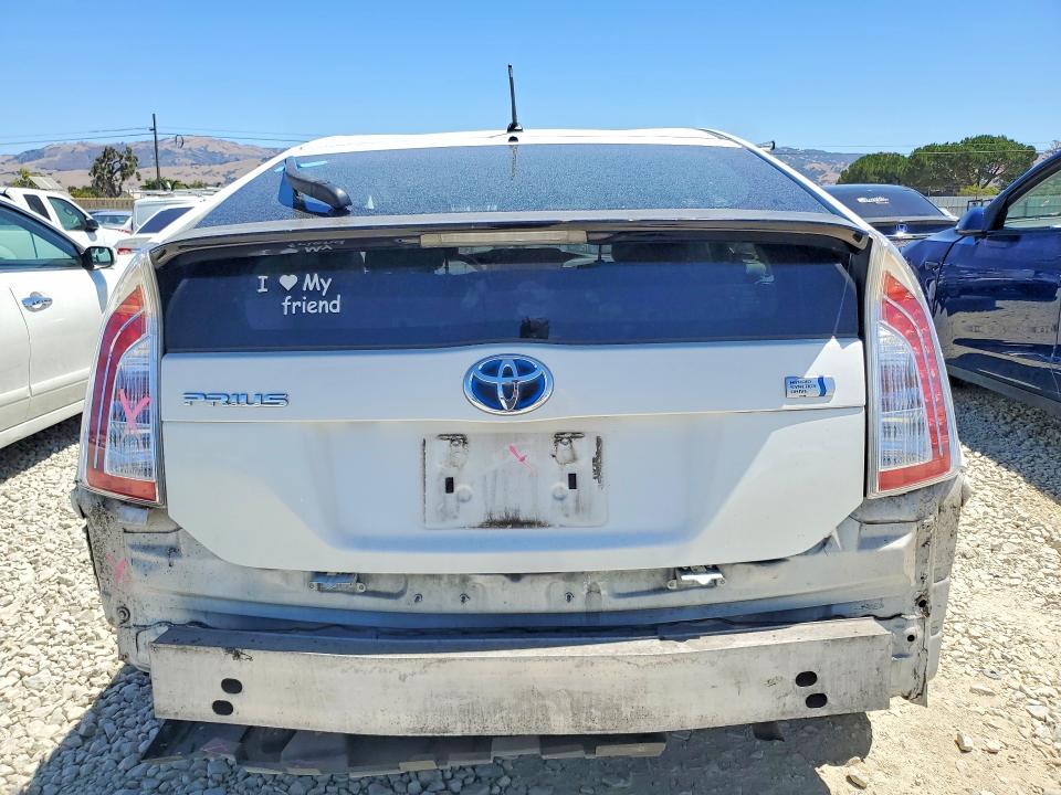 Photo 6 from auction – 2014 TOYOTA PRIUS with VIN JTDKN3DU2E1752292
