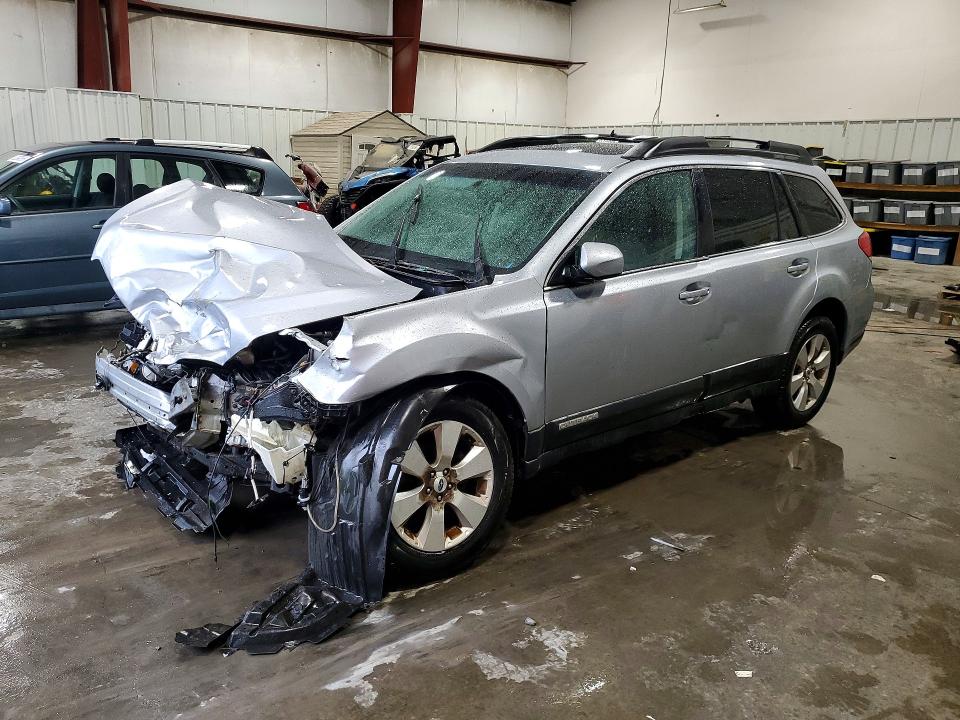 SUBARU OUTBACK 2012 with VIN 4S4BRBKCXC3255917 - Photo from auction