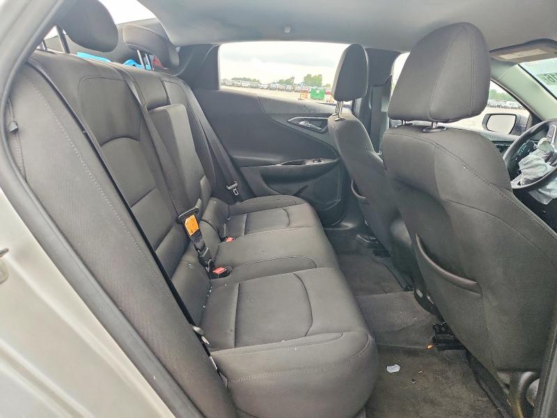 Photo 10 from auction – 2018 CHEVROLET MALIBU with VIN 1G1ZB5ST0JF275428