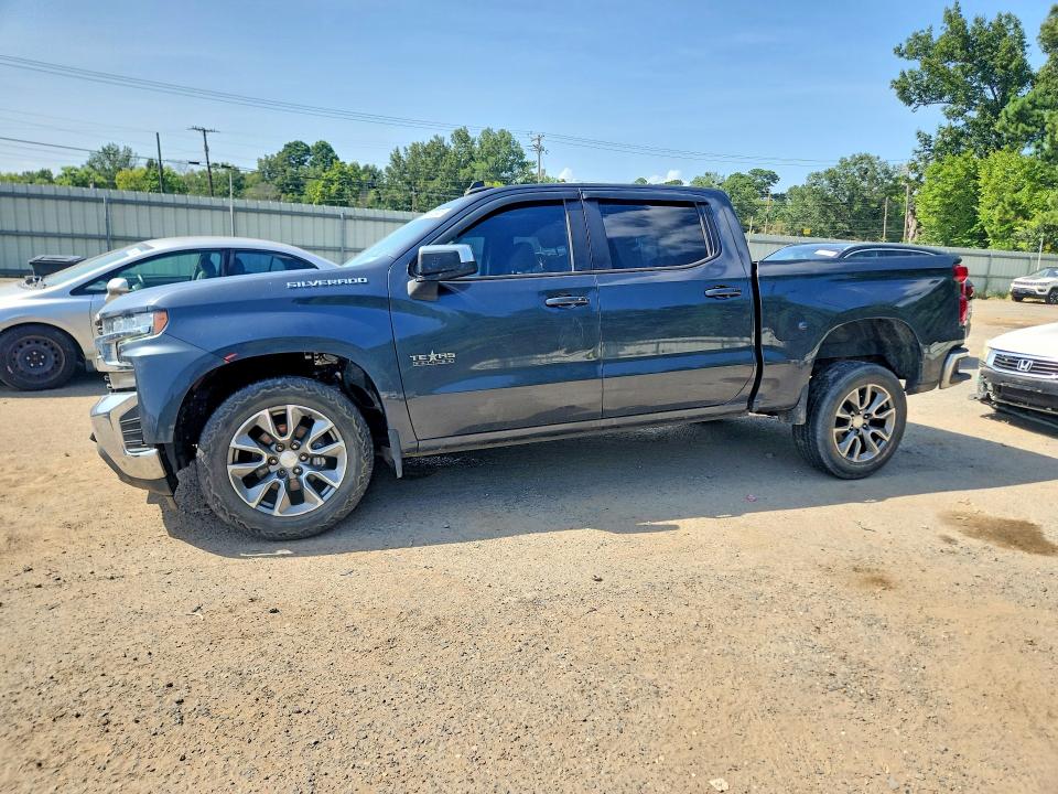 CHEVROLET SILVERADO 2021 with VIN 1GCPWCED4MZ362750 - Photo from auction