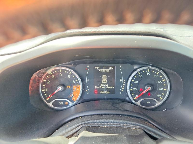 Photo 9 from auction – 2016 JEEP RENEGADE with VIN ZACCJABT8GPC95604