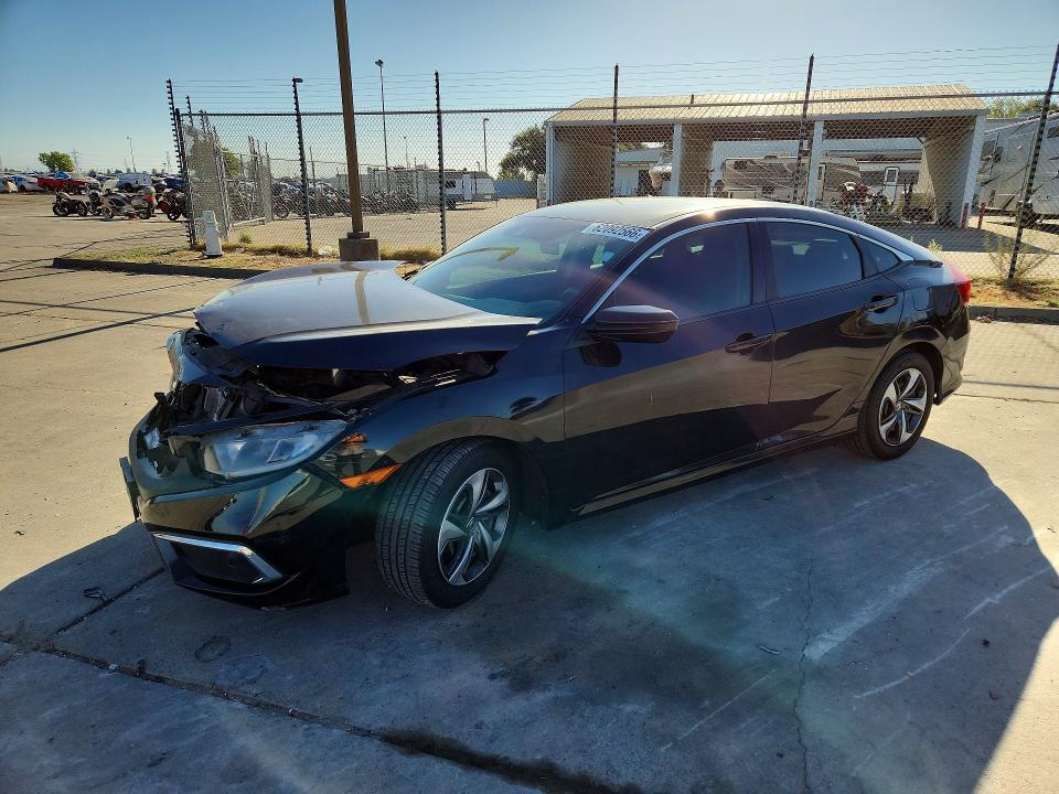 HONDA CIVIC 2019 with VIN 19XFC2F62KE210747 - Photo from auction