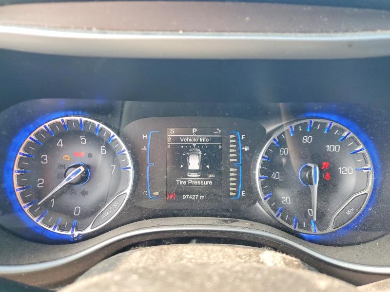 Photo 9 from auction – 2017 CHRYSLER PACIFICA with VIN 2C4RC1CG0HR565279