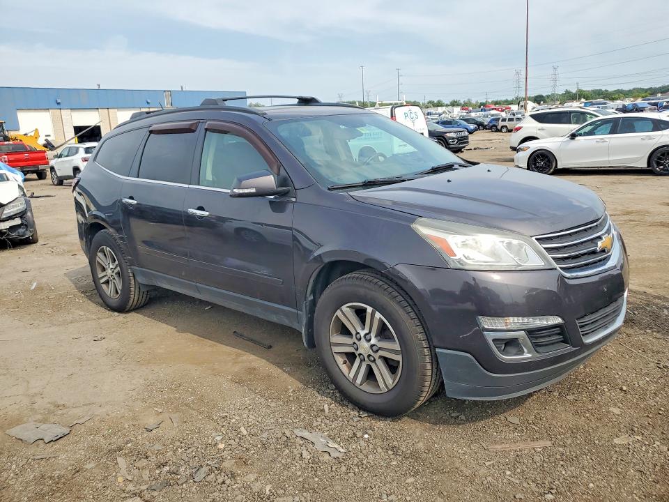 Photo 4 from auction – 2017 CHEVROLET TRAVERSE with VIN 1GNKVGKD2HJ272436