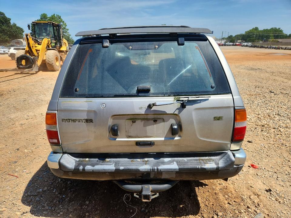 Photo 6 from auction – 1998 NISSAN PATHFINDER with VIN JN8AR05Y8WW278549