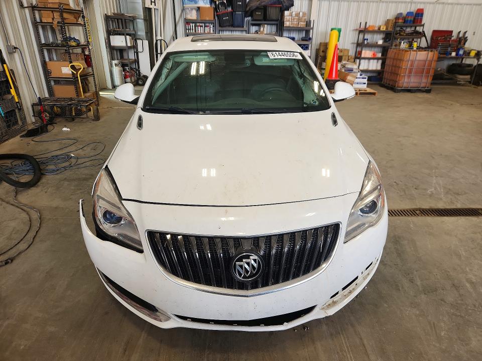 Photo 5 from auction – 2016 BUICK REGAL with VIN 2G4GS5GX9G9134557