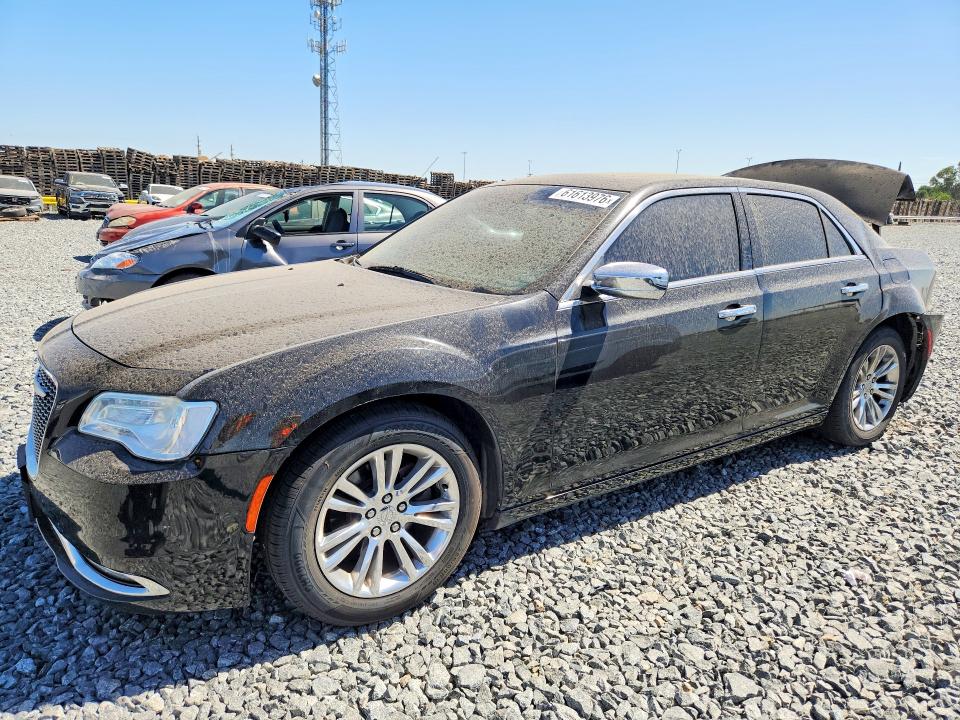 CHRYSLER 300C 2017 with VIN 2C3CCAEG6HH580043 - Photo from auction