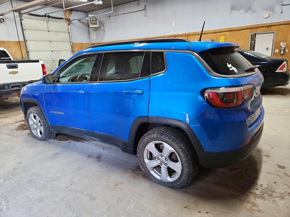Photo 2 from auction – 2018 JEEP COMPASS with VIN 3C4NJDBBXJT454799