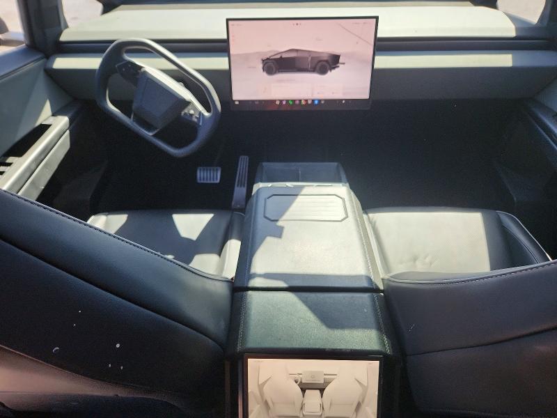 Photo 8 from auction – 2024 TESLA CYBERTRUCK with VIN 7G2CEHED5RA043797