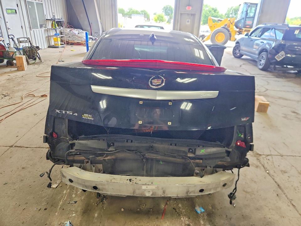 Photo 6 from auction – 2015 CADILLAC XTS with VIN 2G61W5S82F9155752
