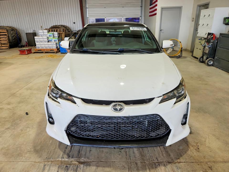 Photo 5 from auction – 2014 SCION TC with VIN JTKJF5C7XE3073626