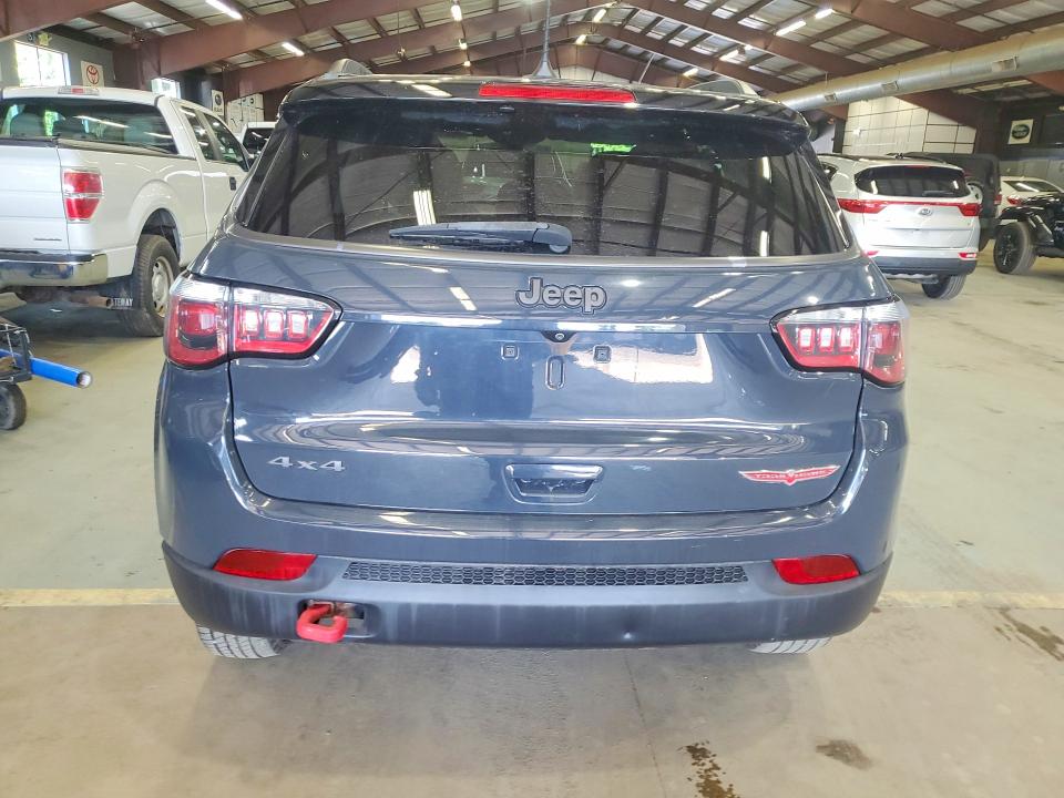 Photo 6 from auction – 2017 JEEP COMPASS with VIN 3C4NJDDB0HT630721