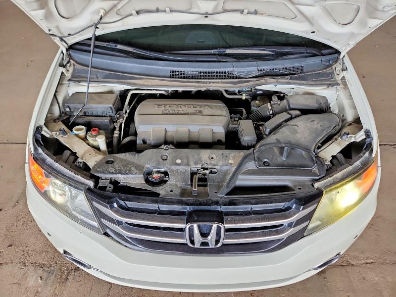 Photo 12 from auction – 2014 HONDA ODYSSEY with VIN 5FNRL5H99EB042402