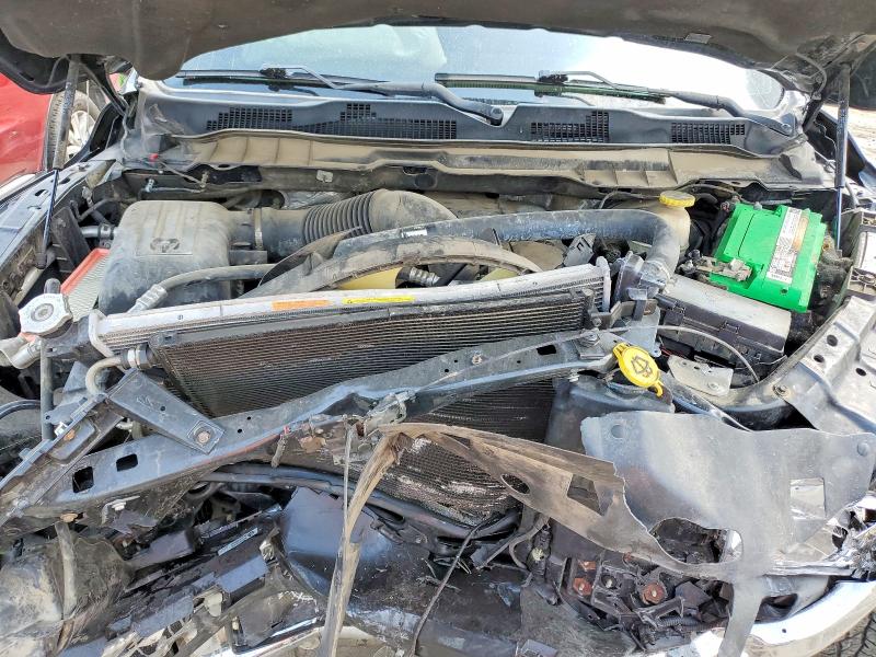 Photo 11 from auction – 2017 RAM 1500 with VIN 1C6RR7TT8HS510695