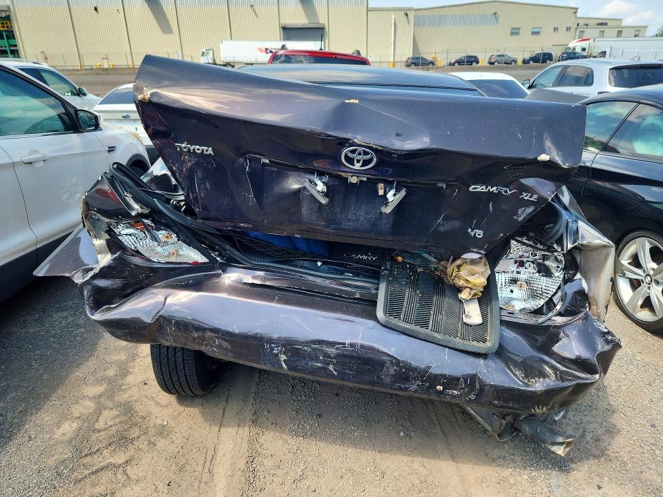 Photo 6 from auction – 2002 TOYOTA CAMRY with VIN JTDBF30K620022730