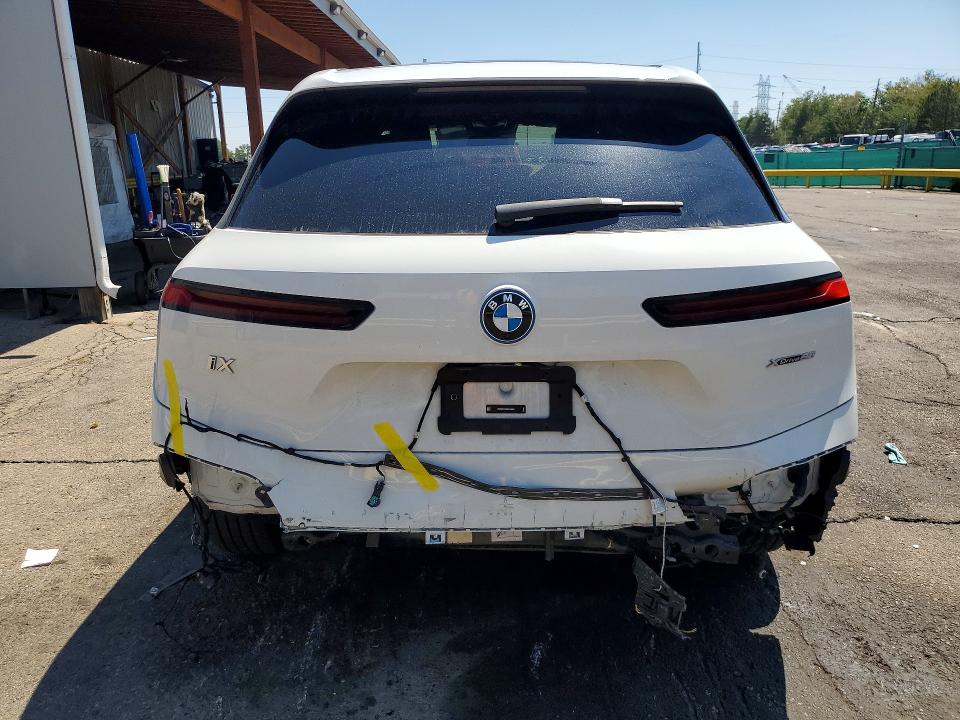 Фото 6 с аукциона – 2024 BMW IX с VIN WB523CF06RCP69084