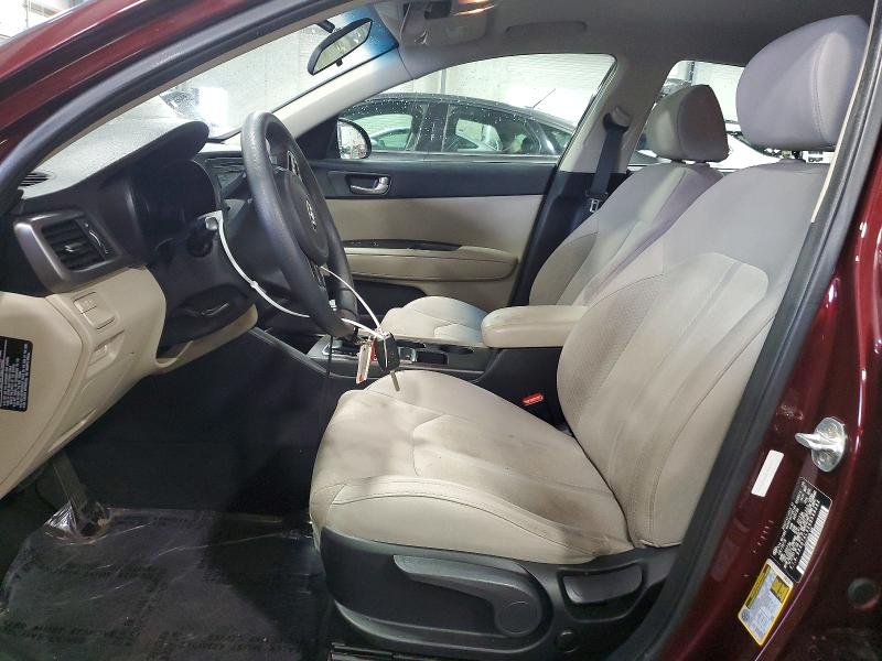 Photo 7 from auction – 2016 KIA OPTIMA with VIN 5XXGT4L32GG098282