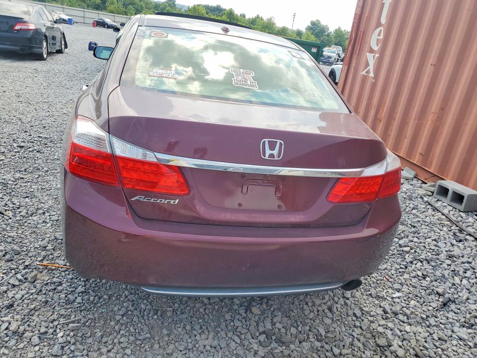 Photo 6 from auction – 2014 HONDA ACCORD with VIN 1HGCR2F80EA056776