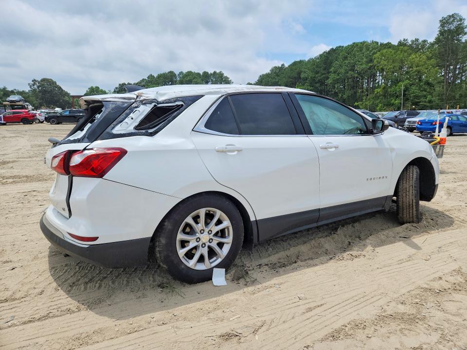 Photo 3 from auction – 2018 CHEVROLET EQUINOX with VIN 3GNAXJEV0JS611836